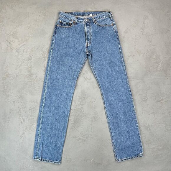 Vintage 2004 Levi's 501 Fit Stonewashed Denim Red Tab Jeans Fit 32 x 35 - Picture 1 of 8